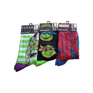 Marvel Crew Socks with Spider-Man Red & Blue Accent